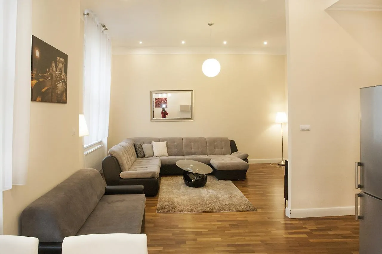 Anna Apartment Budapest 0*,